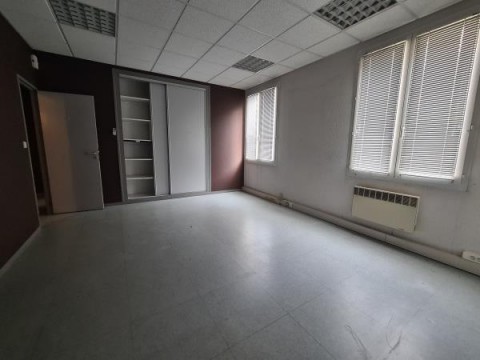 Vente 7 bureaux à Agen (47000)