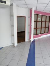 Vente Local commercial , 416 m2 à Aurillac (15000)