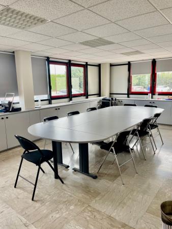 Vente Bureaux / Locaux professionnels, 430 m2 à Avignon (84000)