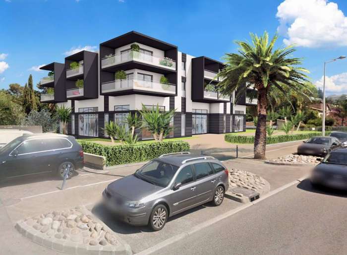 Vente Local commercial avec extraction , 5390 pi2 dans le centre ville, à Cagnes-sur-Mer (06800) en France