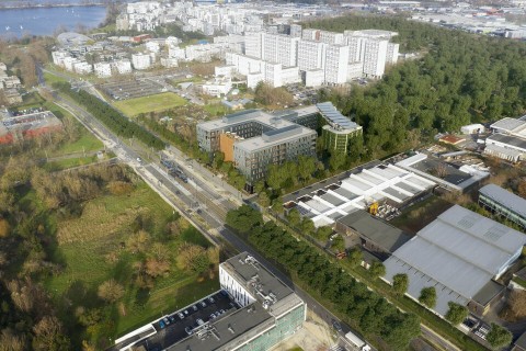 Vente Bureaux / Locaux professionnels, 4000 m2 à Bordeaux (33300) en France