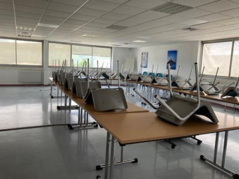 Vente Bureaux / Locaux professionnels, 88 m2 à Thise (25220) en France