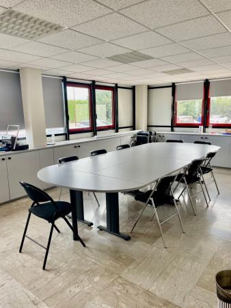 Vente Bureaux / Locaux professionnels, 143 m2 à Avignon (84000)