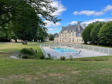 Vente Château, Hôtel restaurant 3* de 35 chambres avec piscine et spa à Rennes (35000)