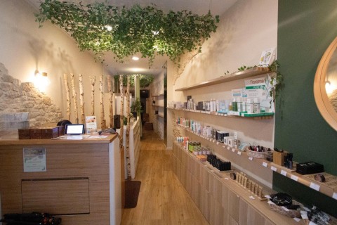 Vente Esthétique / salon de beauté, 100 m2 à Paris (75000)