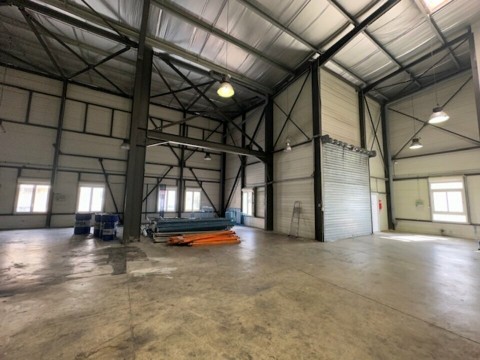 Vente Local commercial Local d'activité / Entrepôt, Terrain, 500 m2 à Aubagne (13400)