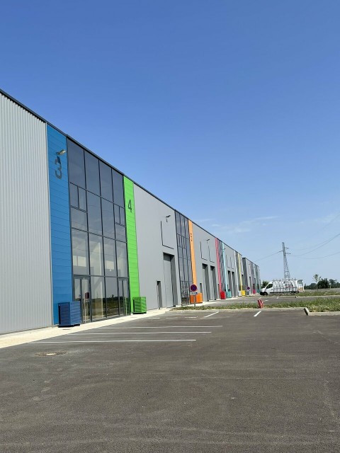 Vente Local commercial de 600 m2 dans une zone dynamique, à Chartres (28000)