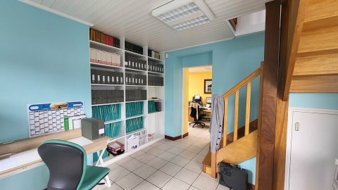 Vente Bureau de 80 m2 dans une zone dynamique, à Saint-Nazaire (44600) en France