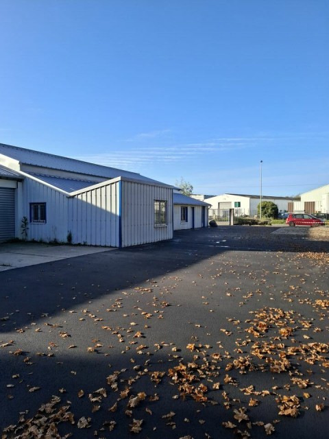 Vente Local commercial Local d'activité / Entrepôt, 184 m2 à Saint-Nazaire (44600) en France