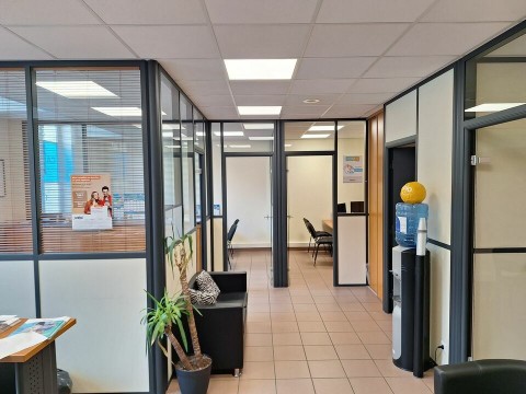 Vente Bureaux / Locaux professionnels, 70 m2 à Compiègne (60200)