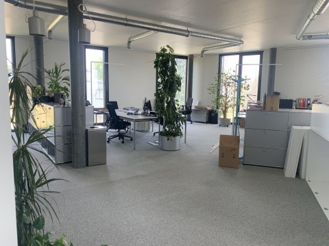 Vente Bureaux de 1'000 m² dans immeuble de standing à Crissier en Suisse