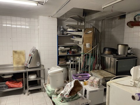 Vente Restaurant 24 couverts dans une zone dynamique, à Paris (75011) en France