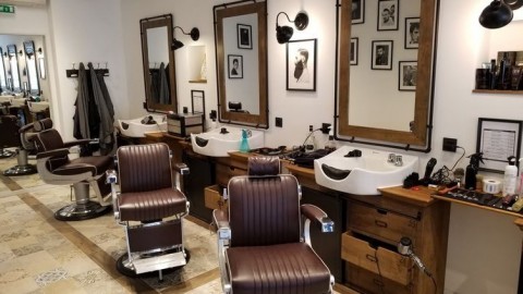 Vente Salon de coiffure sous enseigne nationale, à Les Pavillons-sous-Bois (93320) en France