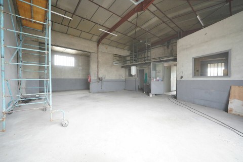 Vente Local commercial , 188 m2 à Charvieu-Chavagneux (38230) en France