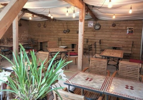 Vente Bar, Salon de thé licence IV 90 places avec terrasse à Châtellerault (86100)