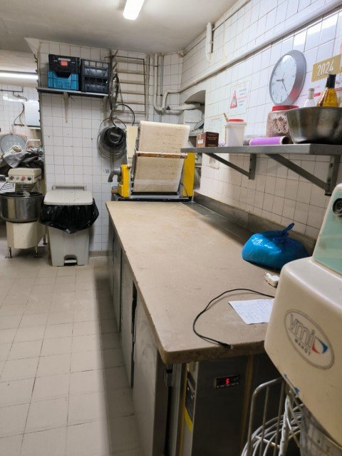 Vente Boulangerie - pâtisserie d'angle, à Paris (75) en France