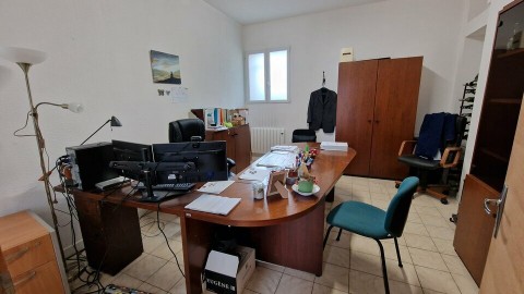 Vente Bureaux / Locaux professionnels, 31 m2 à Villenave-d'Ornon (33140)