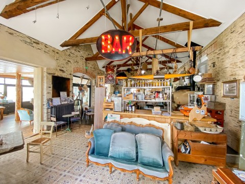 Vente Bar à cocktails - casse-croûte dans une zone touristique, à Saint-Gilles-Croix-de-Vie (85800) en France