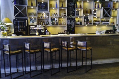 Vente Bar, Restaurant, PMU 60 couverts avec terrasse à Nîmes (30000) en France