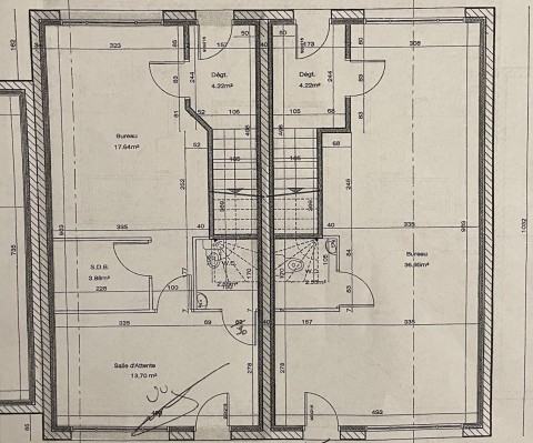 Vente Local commercial de 100 m2 sur un axe passant, proche de Blain (44130) en France