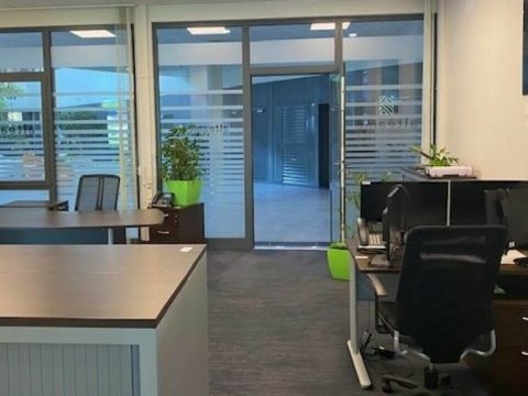 Vente Bureaux / Locaux professionnels, 349 m2 à Bois-Guillaume (76230) en France