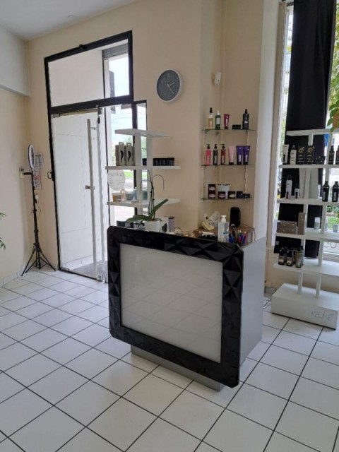 Vente Salon de coiffure, 42 m2 près de Grenoble (38000)