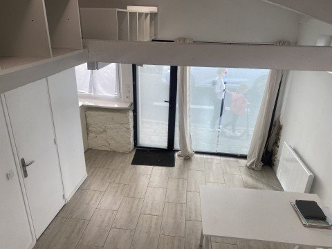 Vente Local commercial , 20 m2 à Montrouge (92120) en France