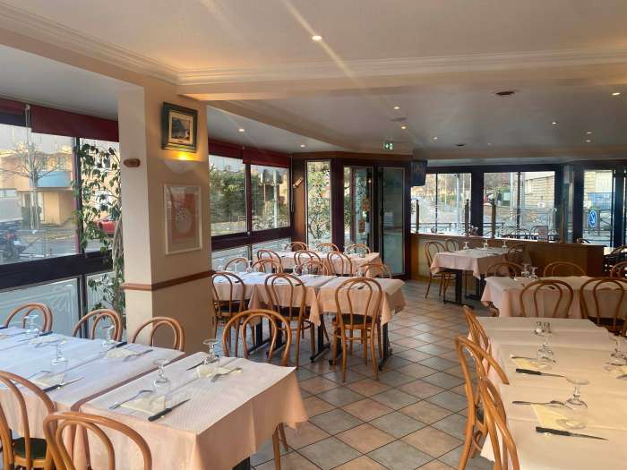 Vente Restaurant portugais dans une zone fréquentée, à Chevilly-Larue (94550) en France