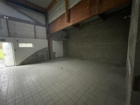 Vente Local commercial de 110 m2 dans une galerie commerciale, à Chartres (28000)