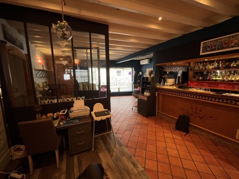 Vente Restaurant 70 couverts avec terrasse à Villeneuve-sur-Lot (47300) en France