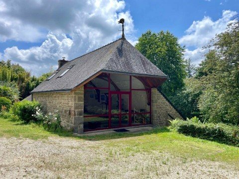 Vente Résidence de tourisme, 890 m2 à la campagne, à Lorient (56100)