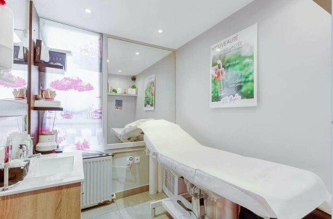 Vente Esthétique / salon de beauté, 60 m2 à Vincennes (94300) en France