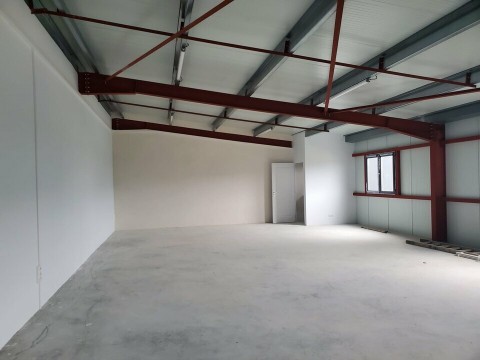 Vente Bureaux / Locaux professionnels, 95 m2 à Saint-Vincent-de-Tyrosse (40230) en France