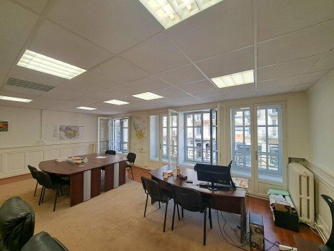 Vente Bureaux / Locaux professionnels, 93 m2 à Bordeaux (33000)