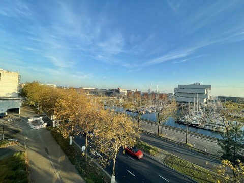 Vente Plateau de bureaux de 643 m2 en plein centre ville, à Le Havre (76600) en France