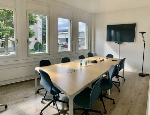 Vente Bureaux, locaux commerciaux, atelier, laboratoire, 4310 pi2 à Préverenges en Suisse