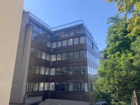 Vente Bureaux de 11680 pi2 à Lausanne en Suisse