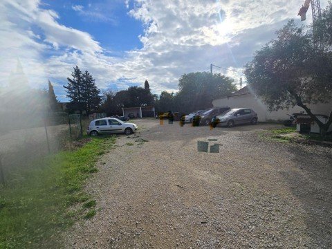 Vente Concession automobile, 20 m2 à Montfavet sur un axe principal (84140) en France