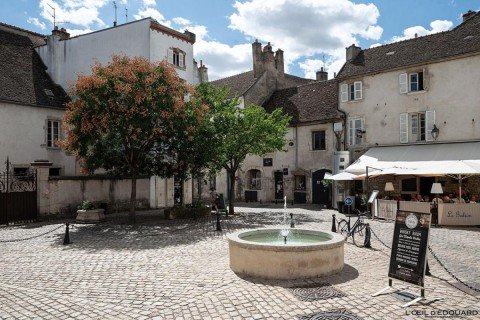 Vente Restauration rapide 40 couverts avec terrasse au centre ville de Beaune en France