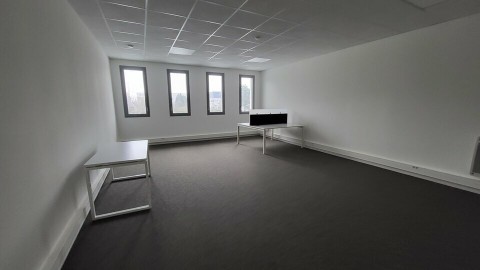 Vente Bureau de 20 m2 proche de Saint-Nazaire (44600) en France