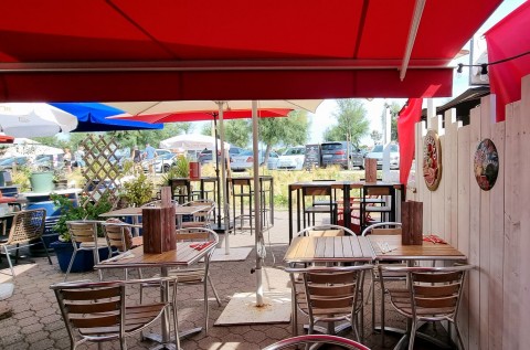 Vente Bar, Café, Restaurant licence IV 24 couverts avec terrasse dans une zone touristique, à Anglet (64600) en France