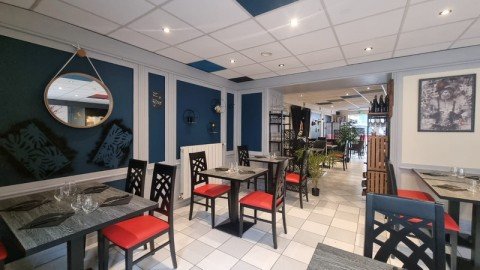 Vente Bar, Pizzeria, Restaurant licence IV 60 couverts avec terrasse dans une rue fréquentée du centre ville, à Guingamp (22200) en France