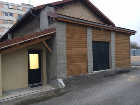 Vente Local d'activité / Entrepôt, 36 m2 dans le centre ville, à Bourg-en-Bresse (01000) en France