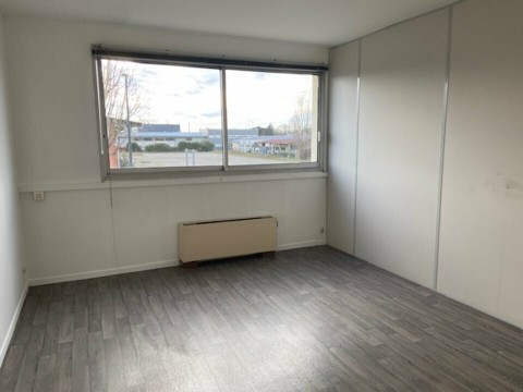 Vente Bureaux / Locaux professionnels, 170 m2 à Toulouse (31100) en France