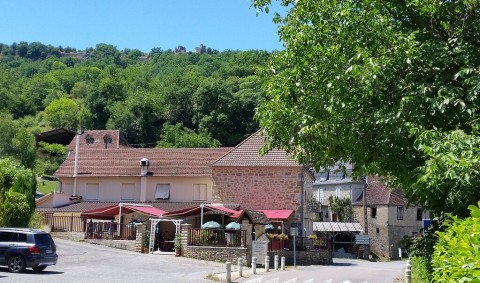 Vente Restaurant licence IV 70 couverts avec terrasse à Gintrac (46130) en France