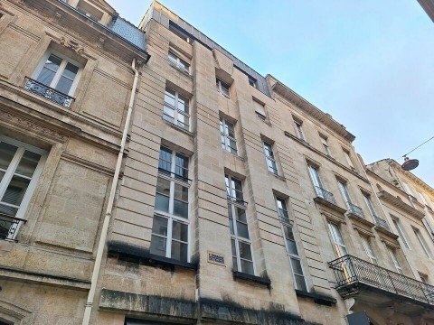 Vente Bureaux / Locaux professionnels, 75 m2 à Bordeaux (33000) en France