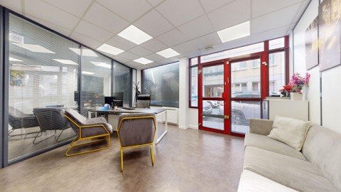 Vente Bureaux / Locaux professionnels, 83 m2 dans le Rhône (69) en France