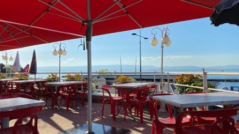 Vente Restaurant 50 couverts avec terrasse à Évian-les-Bains (74500)