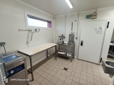 Vente Boucherie, 100 m2 dans le Maine et Loire (49) en France