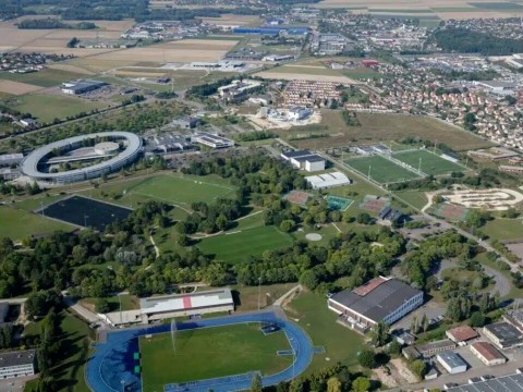 Vente Terrain, 33500 m2 à Rosières-près-Troyes (10430) en France